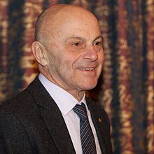 Eugene Fama at Nobel Prize, 2013.jpg